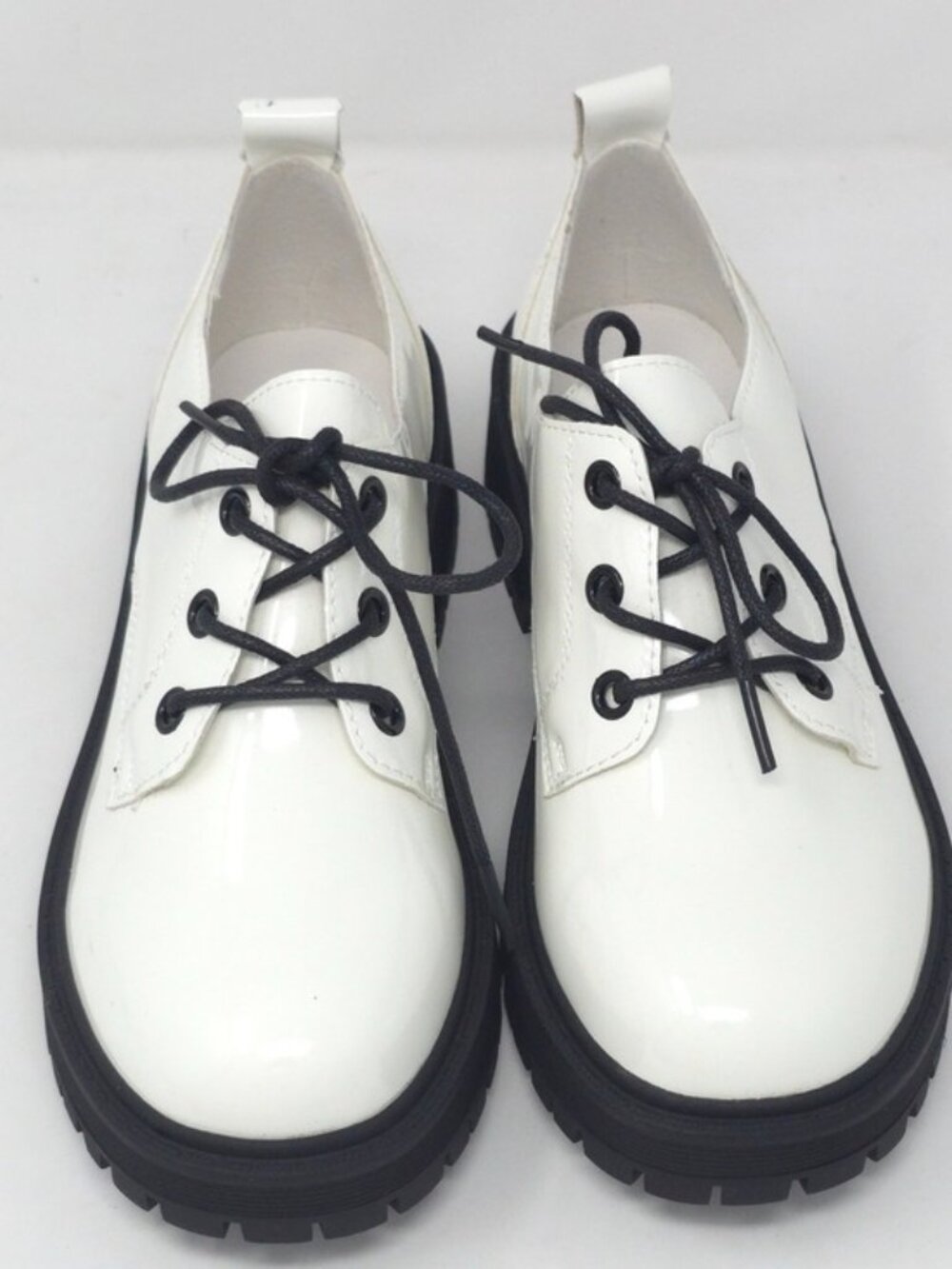 Chunky Platform Faux Leather Oxford Patent White Pat Trendy Lug Sole Lace Up - Picture 9 of 9